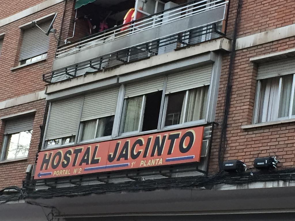 Hostal Jacinto Alcalá de Henares Exteriér fotografie